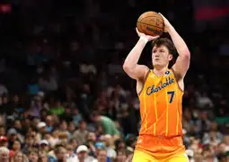 半岛体育APP-jackeylove不确定明年退役